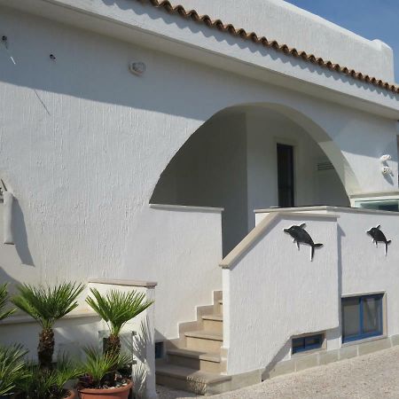 Casa Vacanza Afe A Pochi Passi Dal Mare Mattinata Exteriér fotografie
